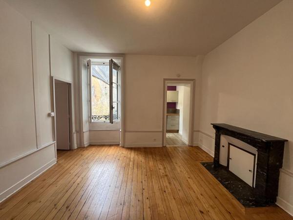Appartement T2 - Laval - Centre ville rive droite