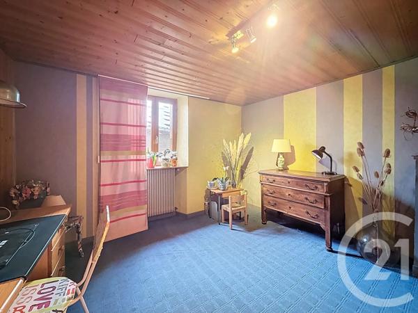 Maison à vendre  6 pièces - 136,88 m 2   TANINGES  - 74