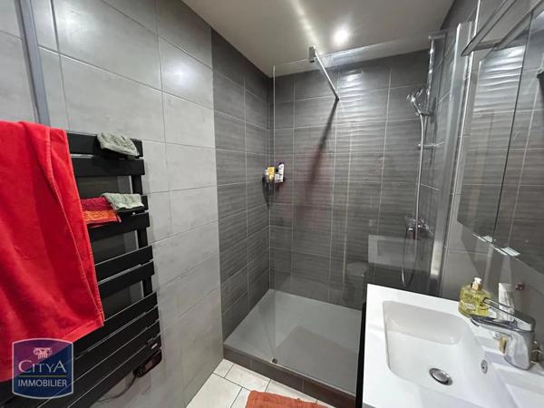 Appartement à louer 2 pièces 35.38m² Aix-les-Bains (73100)