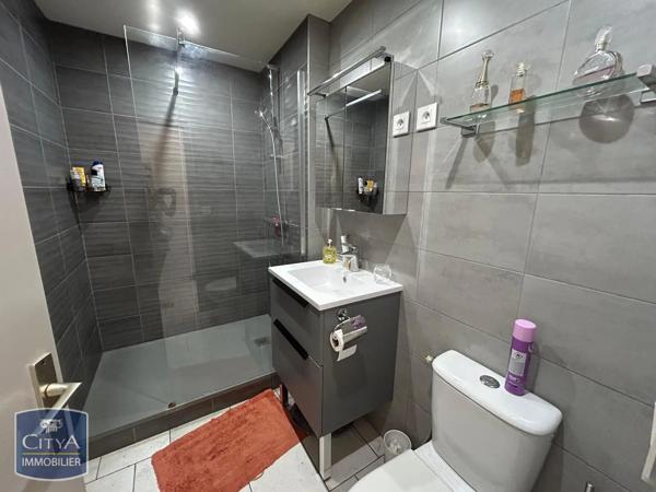 Appartement à louer 2 pièces 35.38m² Aix-les-Bains (73100)