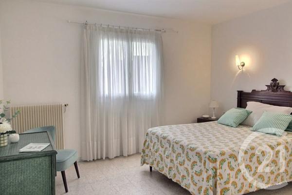 Maison à vendre  6 pièces - 222 m 2   BIOT  - 06