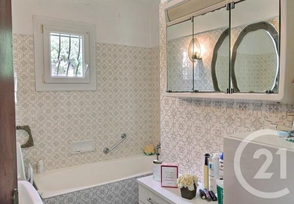 Maison à vendre  6 pièces - 222 m 2   BIOT  - 06