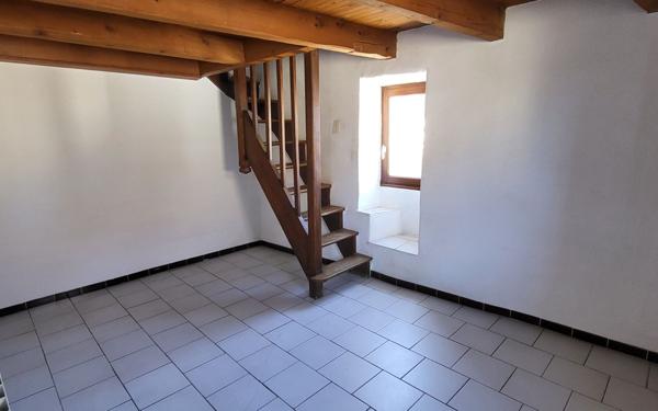 Appartement à louer    2 pièces • 43,28 m2 Joyeuse
