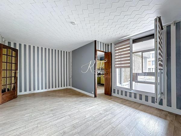 appartement lumineux avec véranda et climatisation