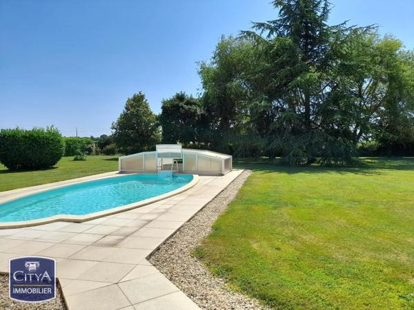 Maison à vendre 6 pièces 145m² Saujon (17600)