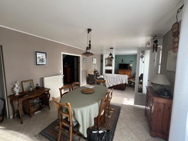Maison à vendre 317 700 € Quéven 4 p 110 m² DPE D