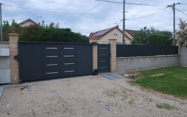 Maison à vendre    3 pièces •  Tremblay-en-France