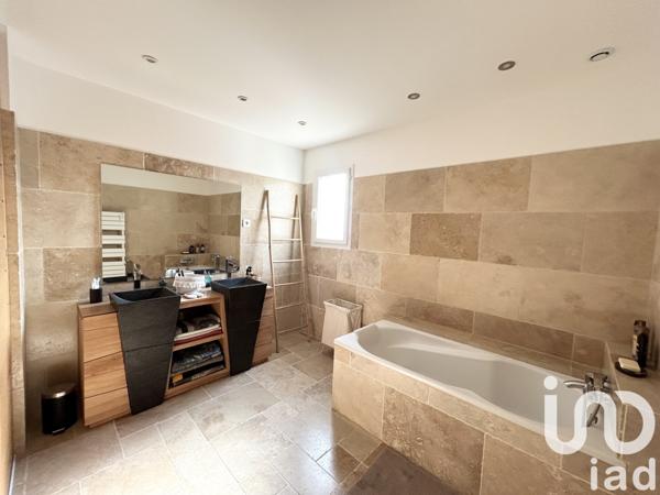 Maison à vendre 6 pièces 161 m² Saint-Gilles