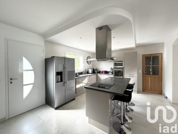 Maison à vendre 6 pièces 161 m² Saint-Gilles