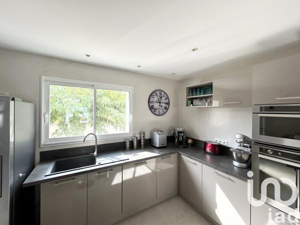 Maison à vendre 6 pièces 161 m² Saint-Gilles