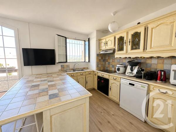 Appartement F3 à vendre  3 pièces - 59 m 2   ST CYR SUR MER  - 83