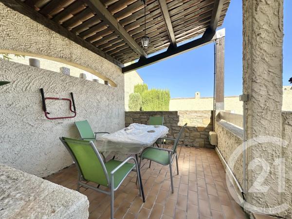 Appartement F3 à vendre  3 pièces - 59 m 2   ST CYR SUR MER  - 83