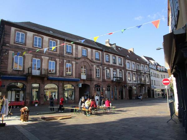 67500 HAGUENAU -  FONDS DE  BIJOUTERIE FANTAISIE