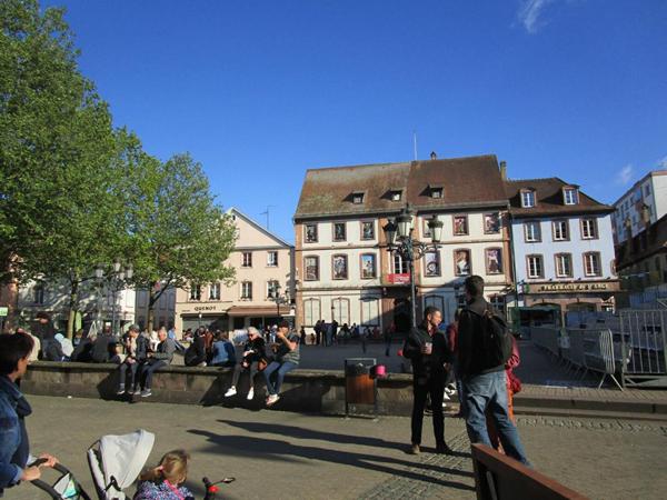 67500 HAGUENAU -  FONDS DE  BIJOUTERIE FANTAISIE