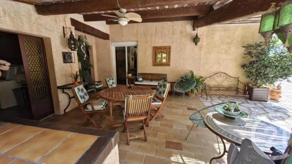 Maison à vendre  6 pièces - 134,50 m 2   SIX FOURS LES PLAGES  - 83