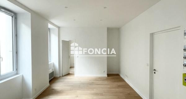 Location Appartement 2 pièces 37.8 m² - Saint-étienne 42000