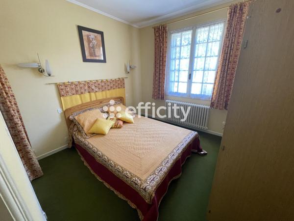 Maison 9 pièces - 258 m²