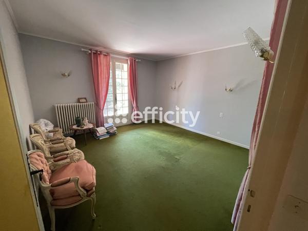 Maison 9 pièces - 258 m²