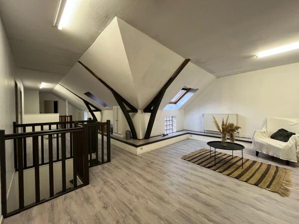 🏡 Grande Maison Thiérachienne de 252 m² – 8 Chambres + Studio – Proche Centre d’Hirson (02)