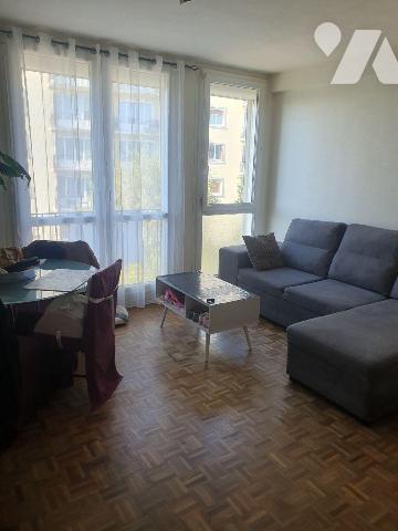 A troyes secteur Gustave Masson appartement de type 3  . Appartement en bon état général,  chau...