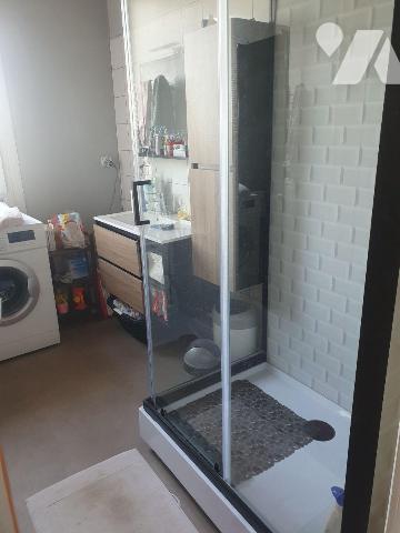 A troyes secteur Gustave Masson appartement de type 3  . Appartement en bon état général,  chau...