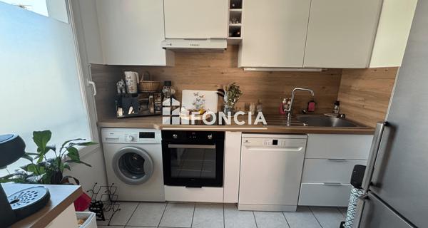 À vendre Appartement 2 pièces 39 m² - Hyères 83400