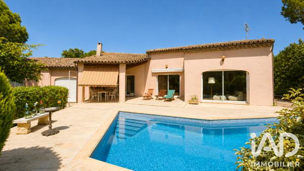 Maison à vendre 6 pièces 186 m² Nîmes