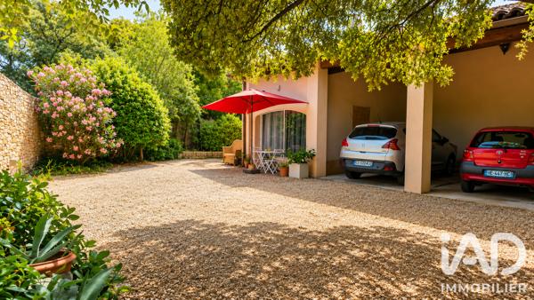 Maison à vendre 6 pièces 186 m² Nîmes