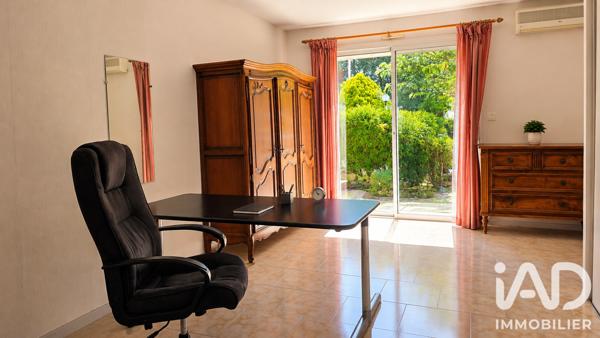 Maison à vendre 6 pièces 186 m² Nîmes