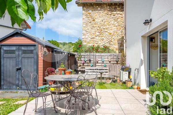 Maison à vendre 6 pièces 134 m² Saint-Leu-la-Forêt