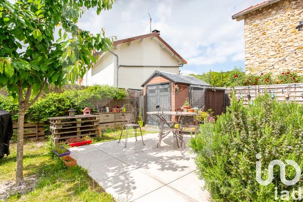 Maison à vendre 6 pièces 134 m² Saint-Leu-la-Forêt