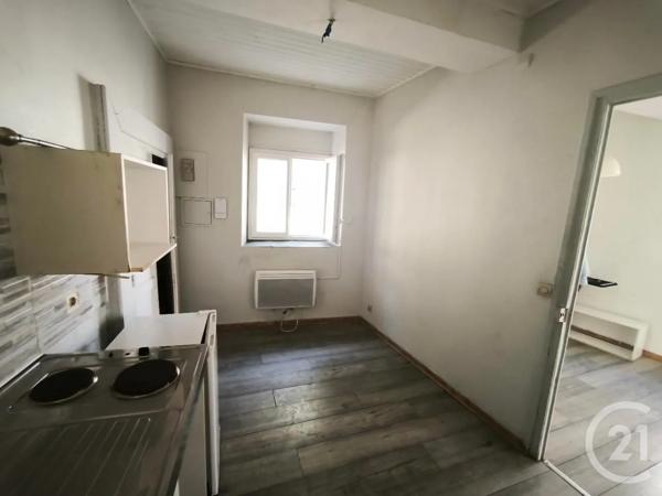 Appartement F1 à vendre  1 pièce - 30,29 m 2   NIMES  - 30
