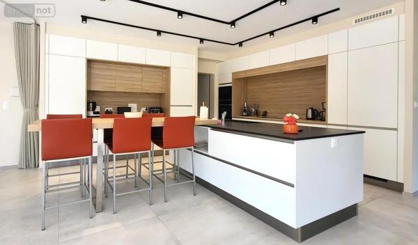 Achat - Maison Ploemel 56400 7 pièces 232 m 2 4262 m 2
