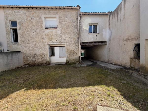 Duplex Milhaud 2 places de parking ideal investisseur ou jeune couple