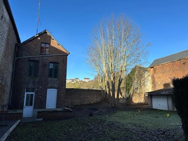 🏡 OPPORTUNITÉ D’INVESTISSEMENT – BÂTIMENT (2 maisons) À RÉINVENTER – FOURMIES (59)🏡