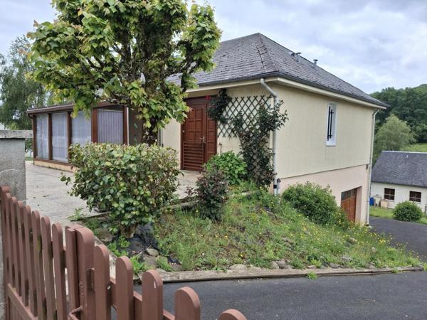 Maison village, 3 chambres, jardin 649 m2