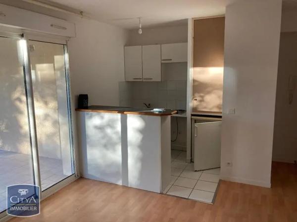 Appartement à louer 1 pièce 25.61m² Pau (64000)