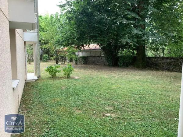 Appartement à louer 1 pièce 25.61m² Pau (64000)