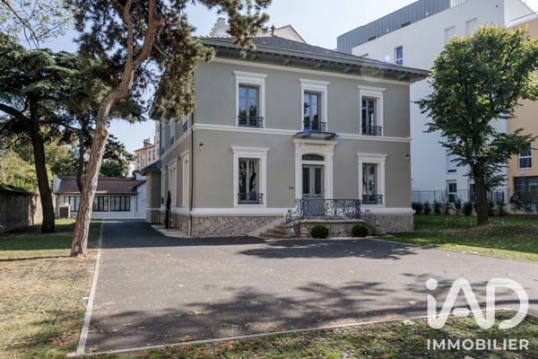 Murs commerciaux  à vendre 615 m² Lyon 8