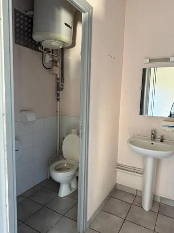 Location Local commercial 4 pièces 83 m2 à Rodez