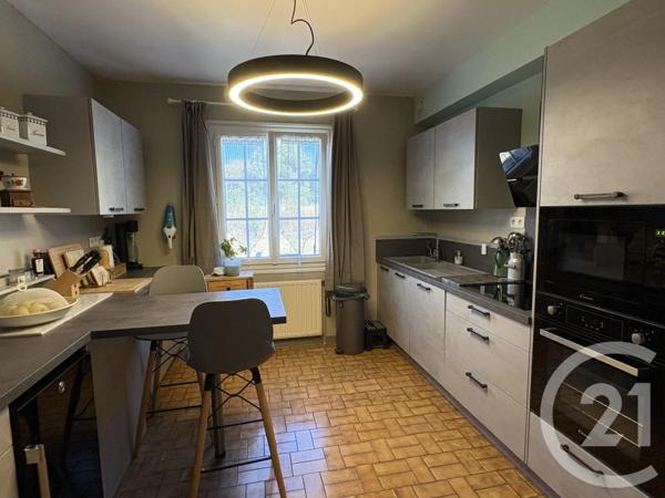 Maison à vendre  4 pièces - 89,60 m 2   LE VEURDRE  - 03