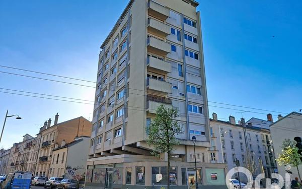 Appartement à vendre    4 pièces •  Nancy