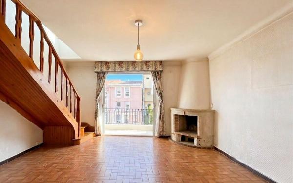 Appartement à vendre    2 pièces • 102,68 m2 Le Cannet