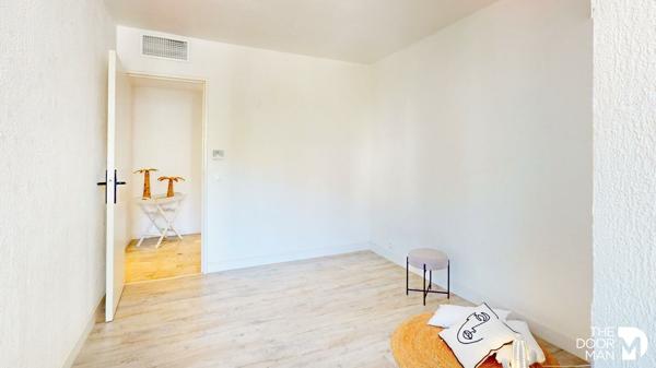 Appartement - À vendre - 69 m² - LE LAVANDOU | The Door Man