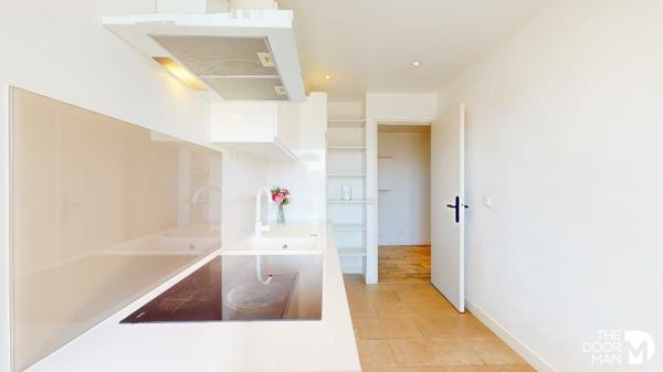 Appartement - À vendre - 69 m² - LE LAVANDOU | The Door Man