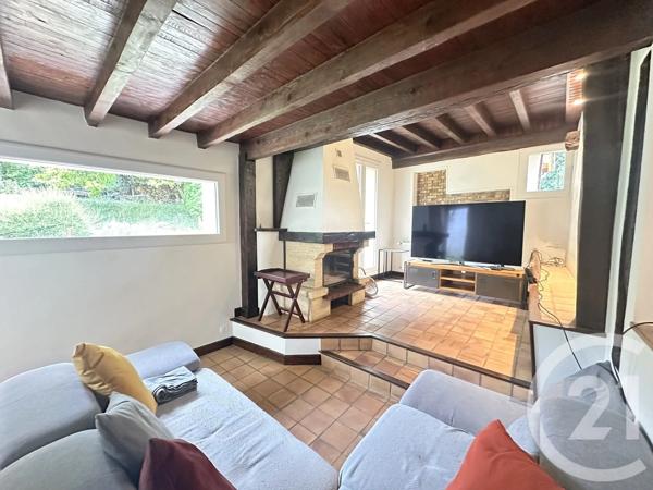 Maison à vendre  4 pièces - 127 m 2   MEXIMIEUX  - 01