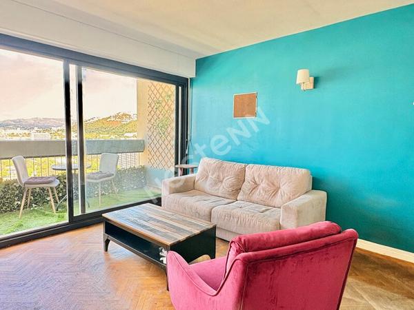 Appartement Marseille 9ème s 80 m2 Balcon, parking facile cave Vue Dégagée