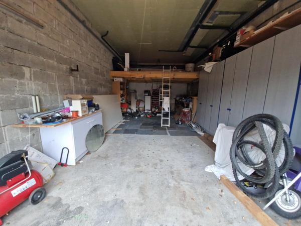 Maison divisé en 3 appartement loués, 121.50 m², 103.44 m², 54.44 m².