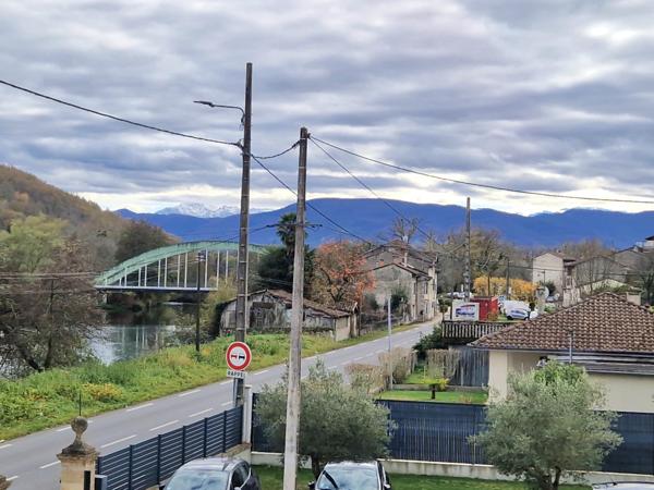 Maison divisé en 3 appartement loués, 121.50 m², 103.44 m², 54.44 m².
