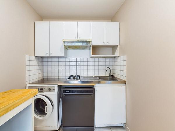 ANNECY - APPARTEMENT 2 PIECES avec cave et garage